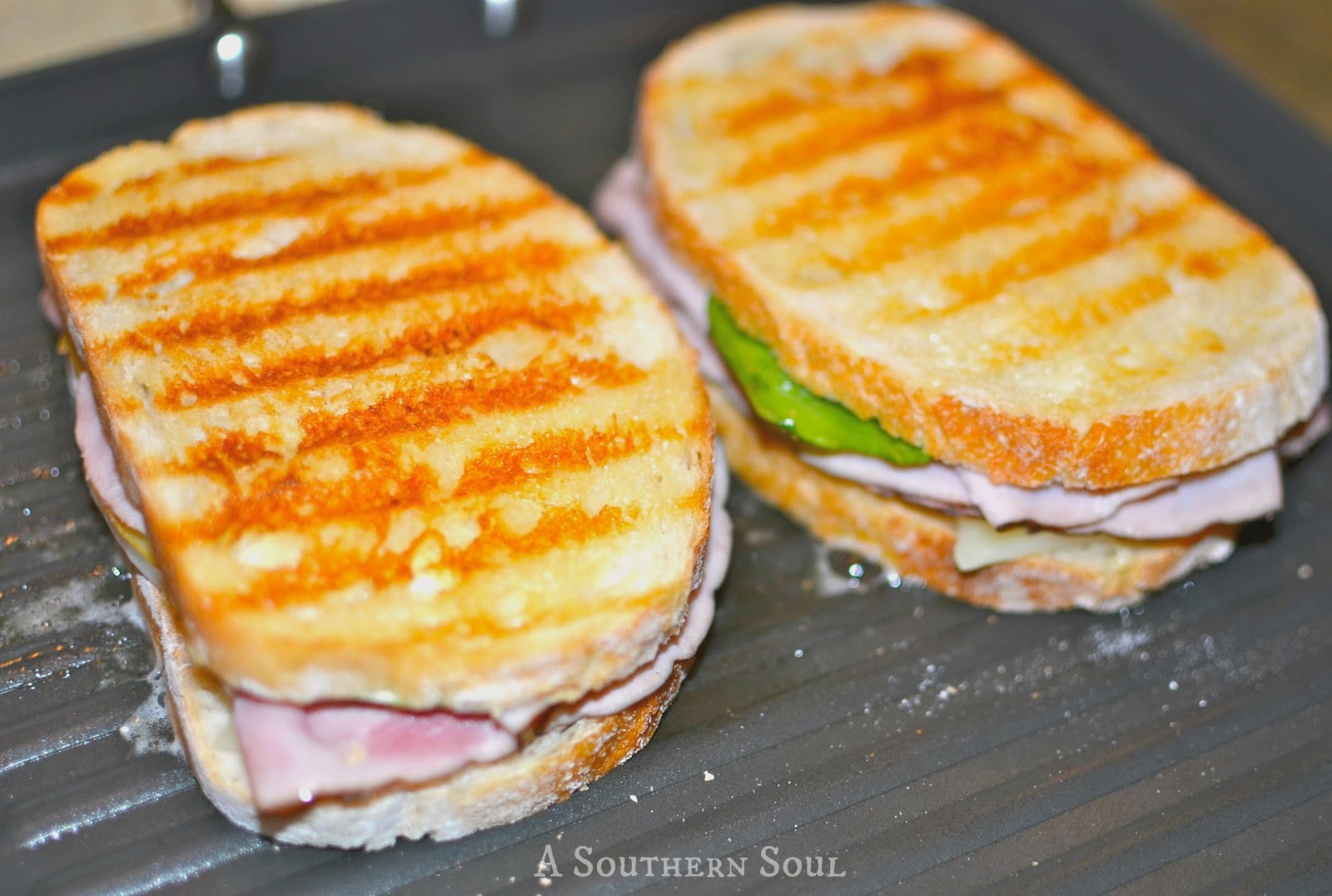 pannini-ham-sandwich-grillwm