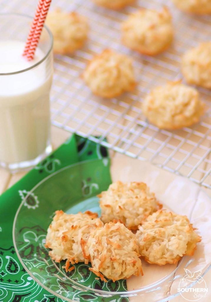 Coconut macaroons made with sugar, flour, vanilla and egg white are cookies that are so easy to make and your family will love.