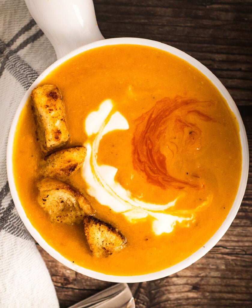Pinterest pin for Roasted Sweet Potato Soup