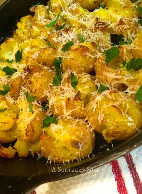 http://asouthern-soul.blogspot.com Cast Iron Potatoes Parsley from Crispy Smashed Potatoes recipe