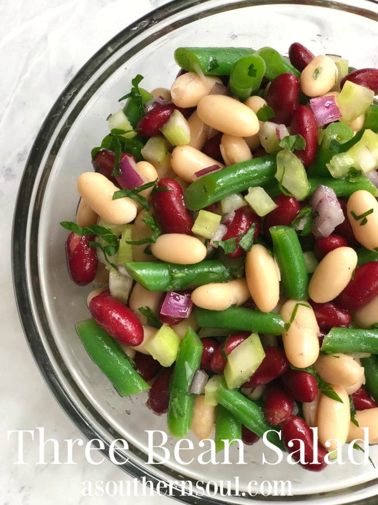 Three bean salad with green beans, cannelloni and red beans