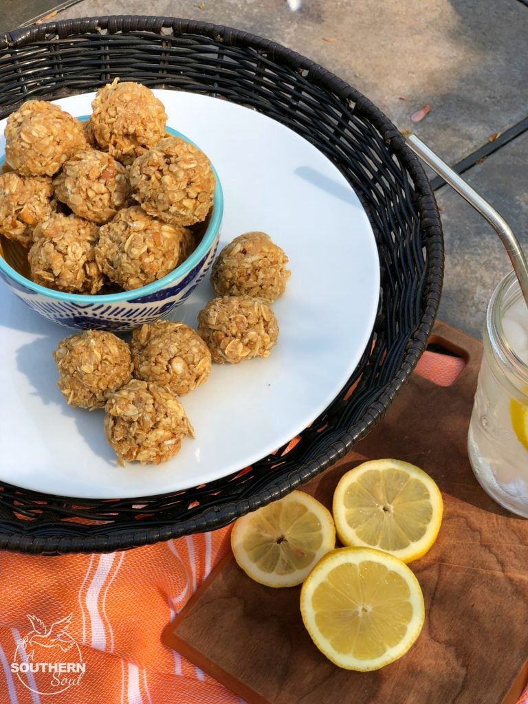 no-bake sweet and salty oatmeal energy bites