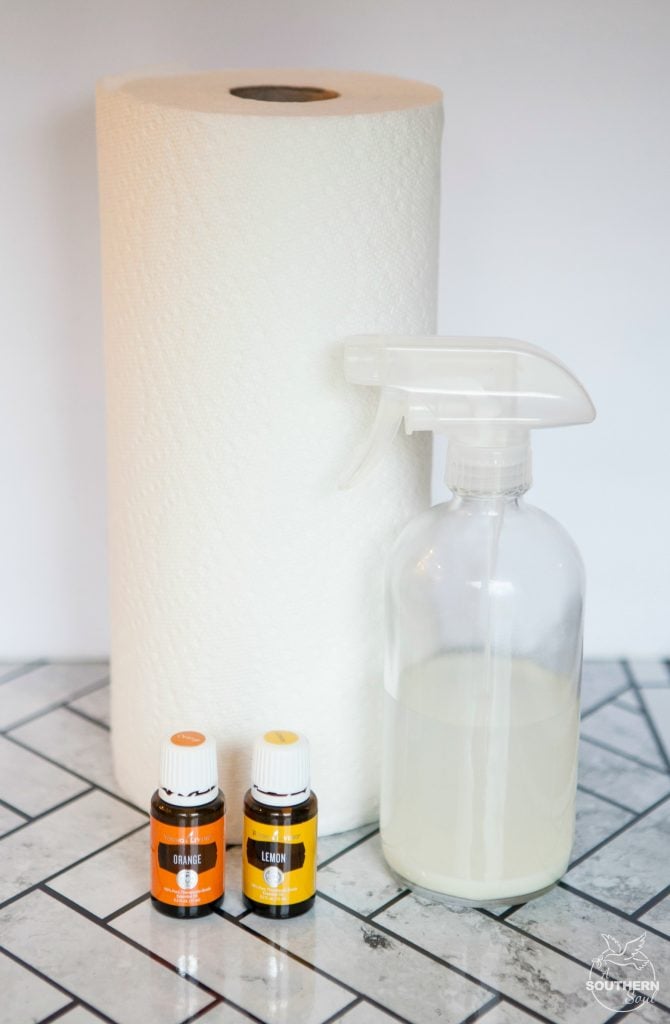 streak free glass cleaner with essential oils