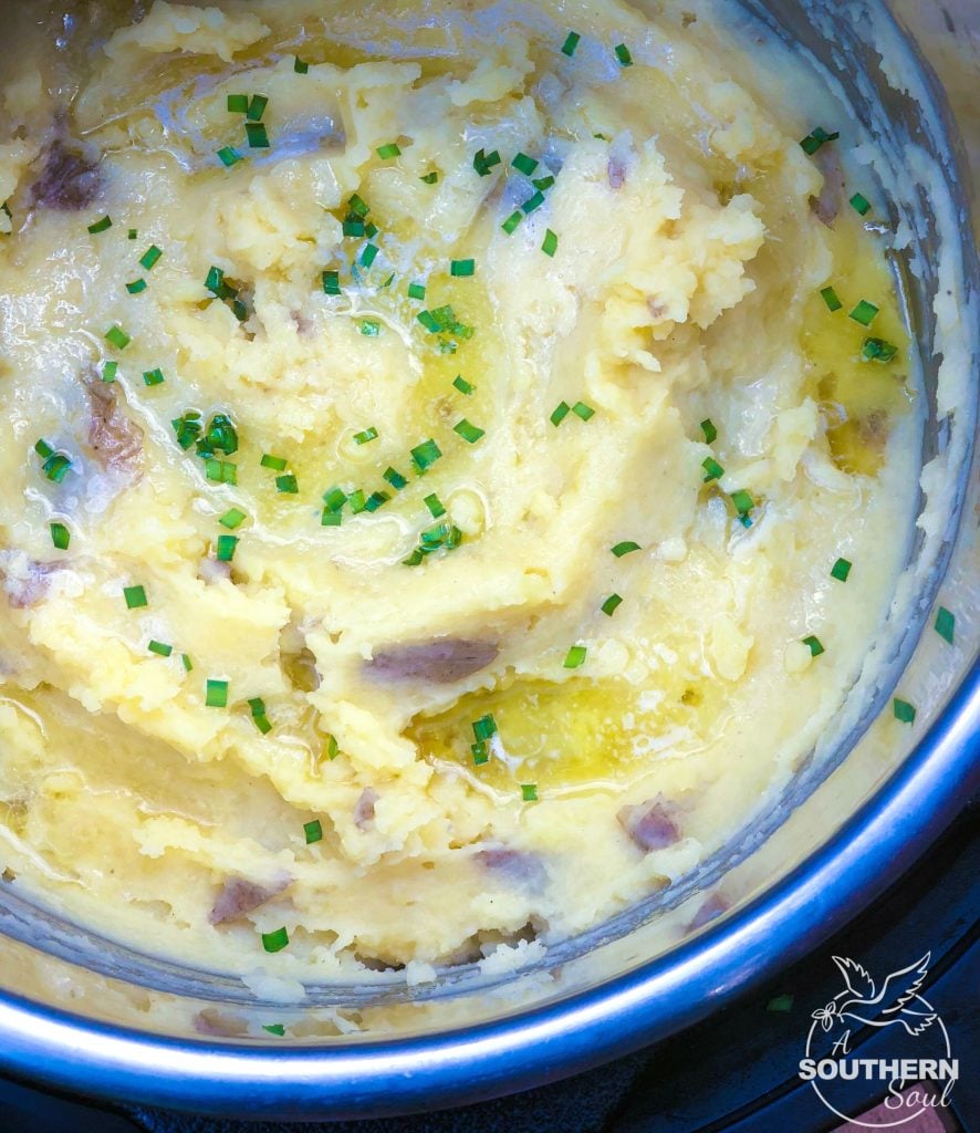 Instant Pot Mashed Potatoes are easy to make thanks to pressure cooking. Flavored with butter and perfect seasoning, they are great for a weeknight meal or the holidays.