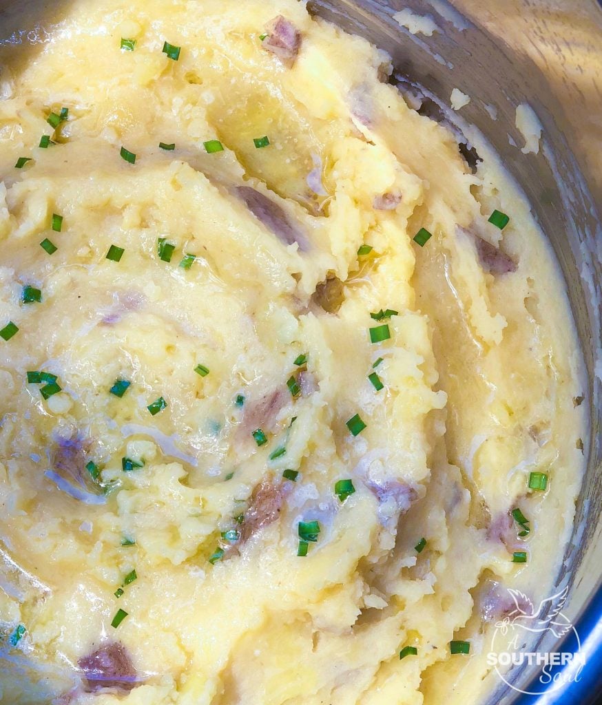 Instant Pot Mashed Potatoes are easy to make thanks to pressure cooking. Flavored with butter and perfect seasoning, they are great for a weeknight meal or the holidays.