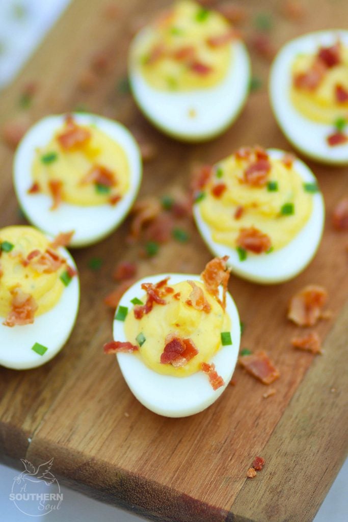 Bacon Deviled Eggs are creamy with just the right amount of mayonnaise plus an added tang of horseradish. Perfect for brunch, Easter, this holidays, baby and wedding showers.