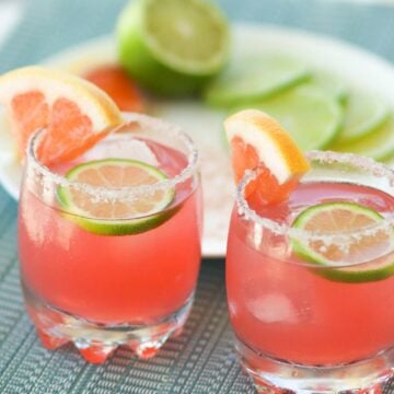 Salty Dog made with grapefruit juice, vodka is served in a glass with a salted rim is refreshing and fun to drink!