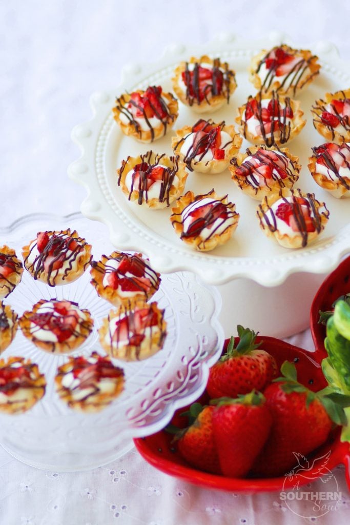 Chocolate Strawberry Cheesecake Phyllo cups are an easy to make sweet treat that makes eating dessert fun!