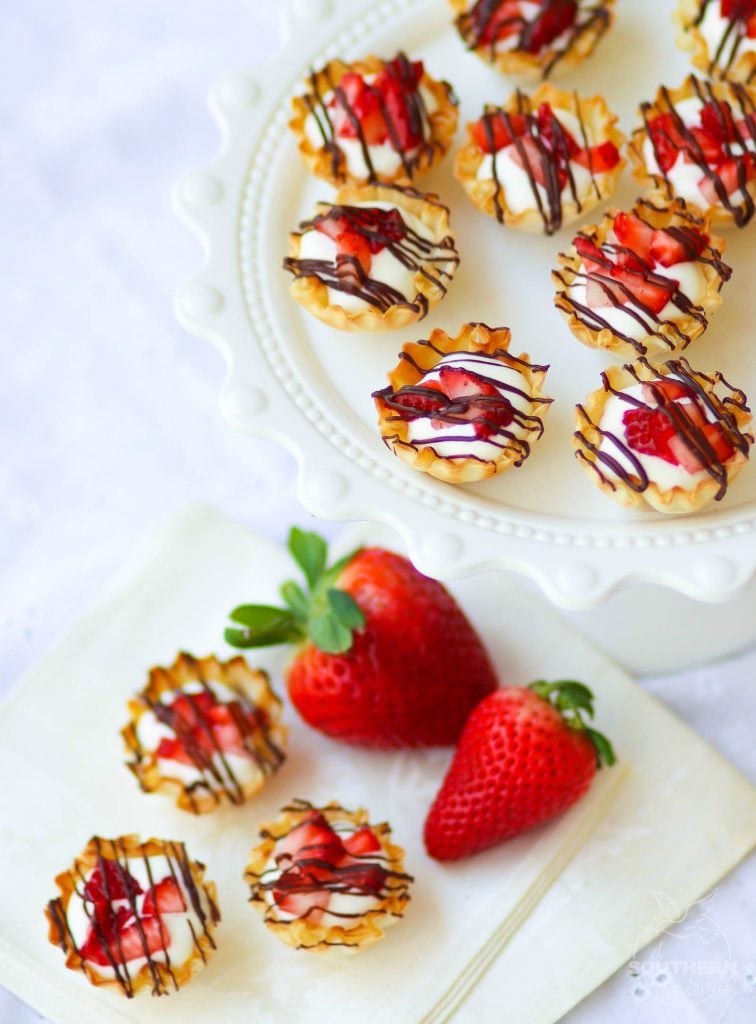 Chocolate Strawberry Cheesecake Phyllo cups are an easy to make sweet treat that makes eating dessert fun!