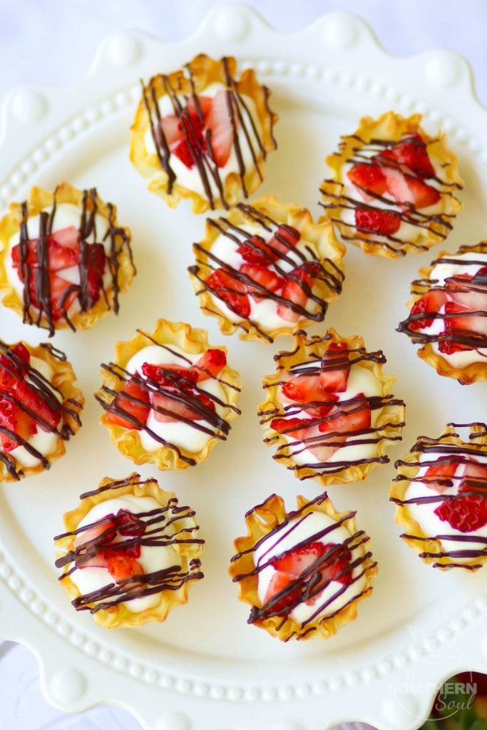 Chocolate Strawberry Cheesecake Phyllo cups are an easy to make sweet treat that makes eating dessert fun!