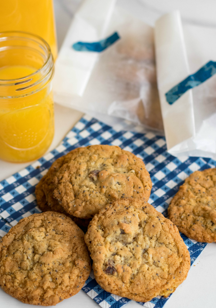 Oatmeal Breakfast Cookies are a great power packed treat to start your day! Made with brown sugar, butter, eggs, oatmeal, coconut, chia seeds and dates. An unexpected way to start the day.