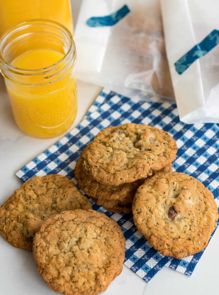 Oatmeal Breakfast Cookies are a great power packed treat to start your day! Made with brown sugar, butter, eggs, oatmeal, coconut, chia seeds and dates. An unexpected way to start the day.