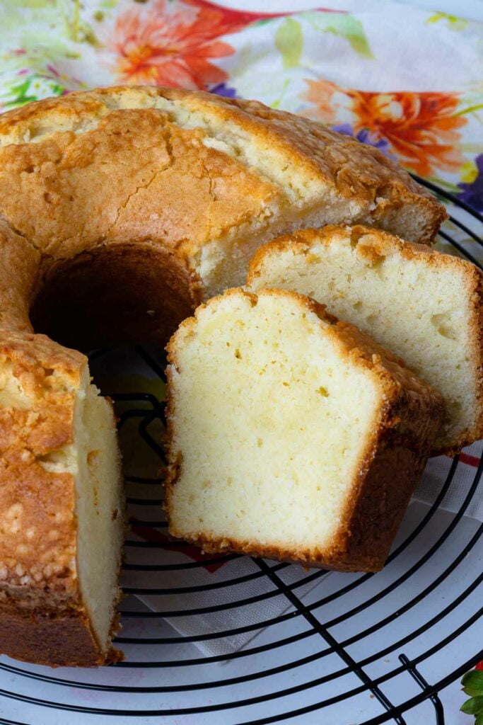 Slice of sweet Southern Pound Cake on a cooking rack ready to eat!