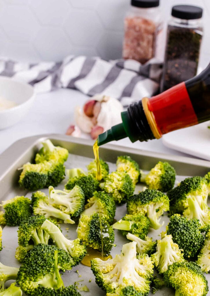 Super Easy Roasted Broccoli Oliveoil from Easy Roasted Broccoli Recipe recipe