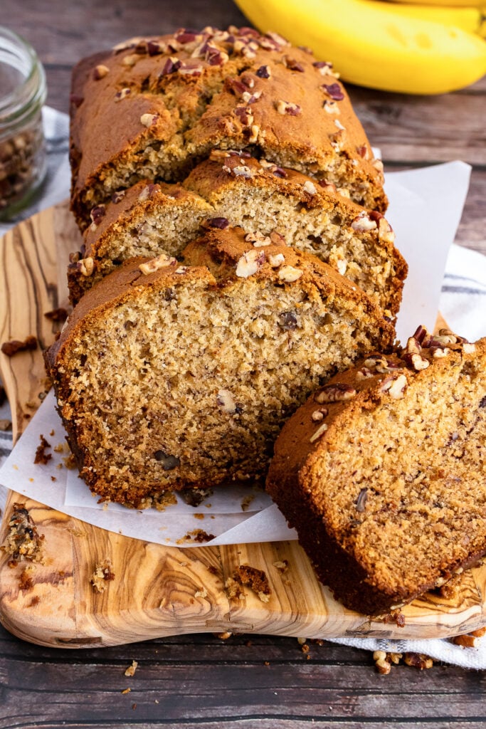 Banana Bread Sliced from Easy Banana Nut Bread recipe