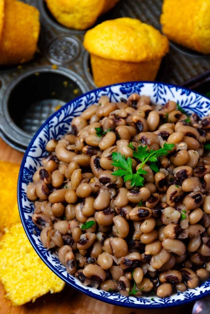 Instant Pot Black Eyed Peas in a bowl for serving.