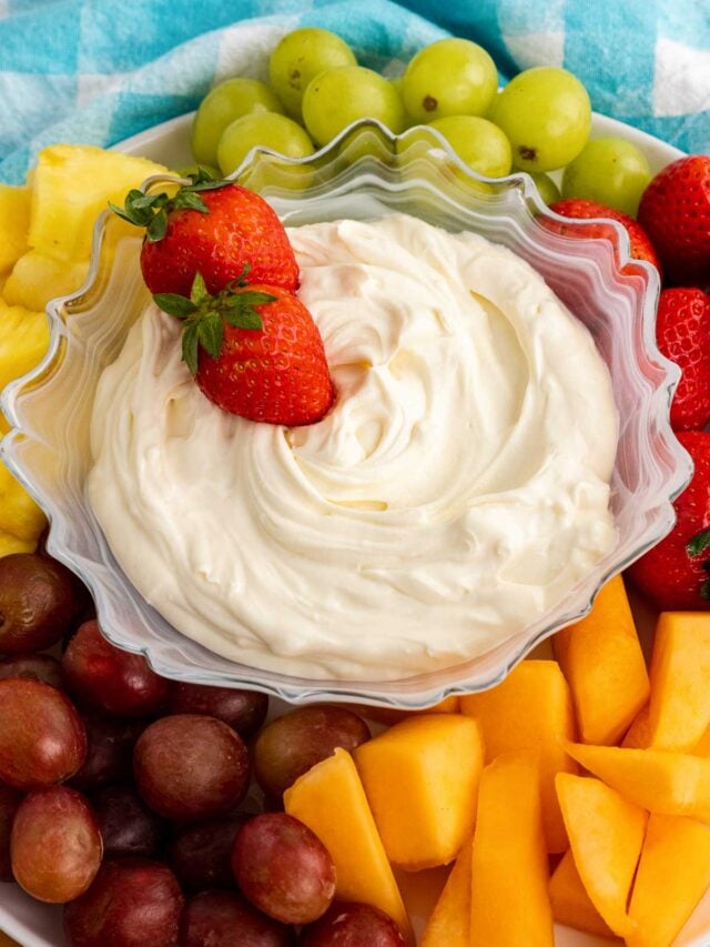cropped-3-ingredient-fruit-dip-05.jpg