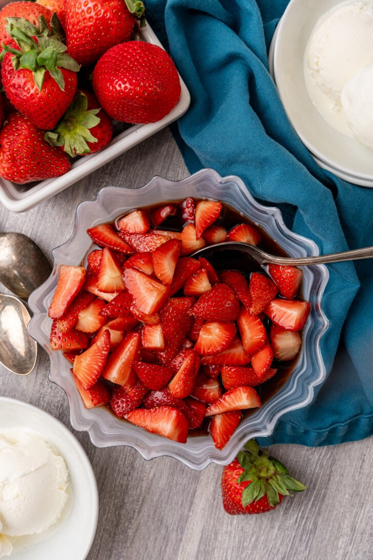 Balsamic Strawberries from Easy Balsamic Vinegar Strawberries recipe