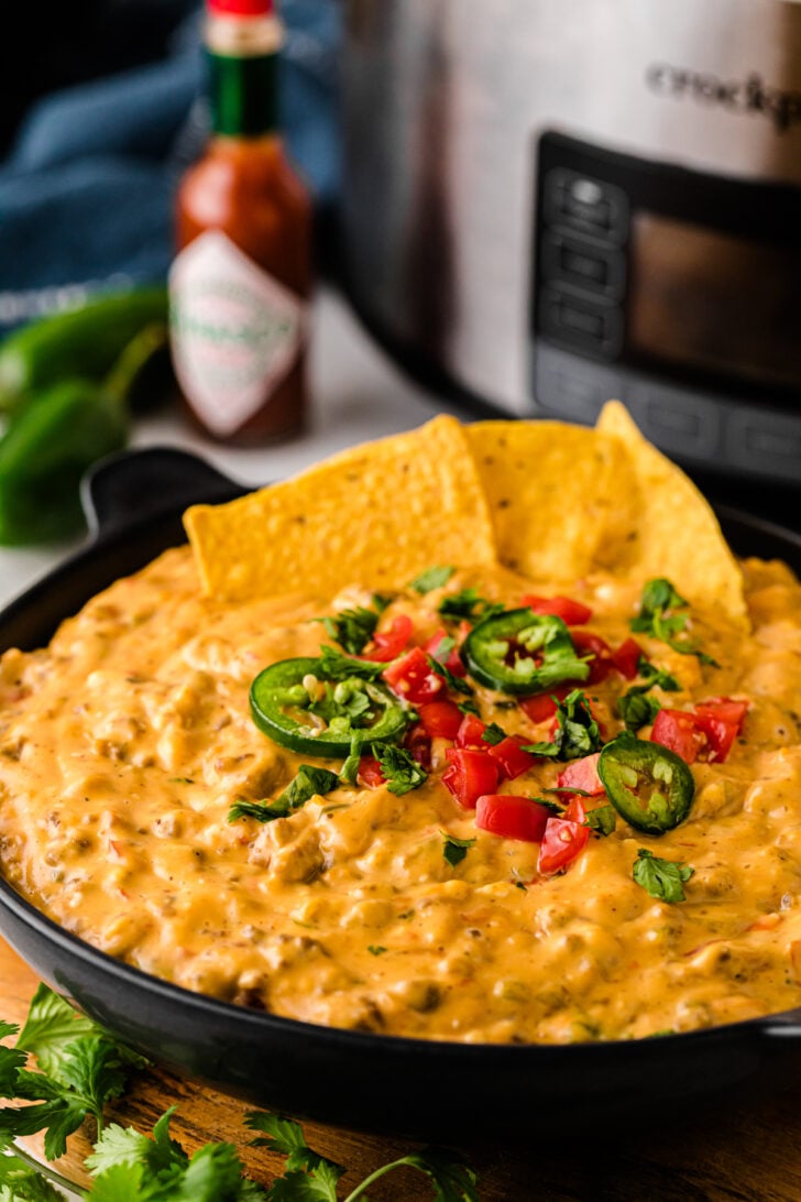 Cp Sausage Queso from Slow Cooker Beef Queso Dip recipe